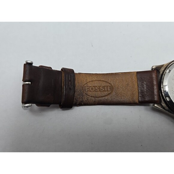 Wenger SAK Design Swiss Army Field Watch Quartz Date 100M White Dial New Battery - Picture 11 of 15